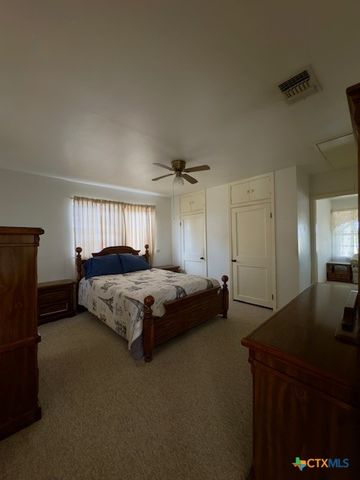 927 US Highway 77a, Cuero, TX 77954