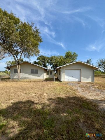 927 US Highway 77a, Cuero, TX 77954