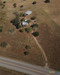 927 US Highway 77a, Cuero, TX 77954