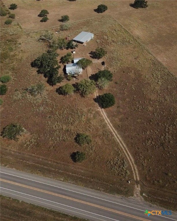 927 US Highway 77a, Cuero, TX 77954