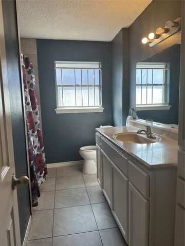 7118 Heron Drive, Houston, TX 77087