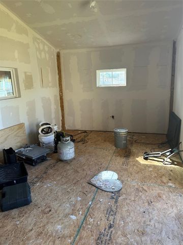 7118 Heron Drive, Houston, TX 77087