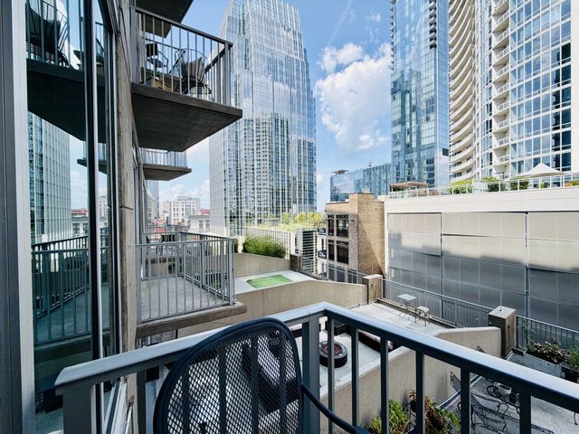 301 Demonbreun St Unit 808, Nashville, TN 37201