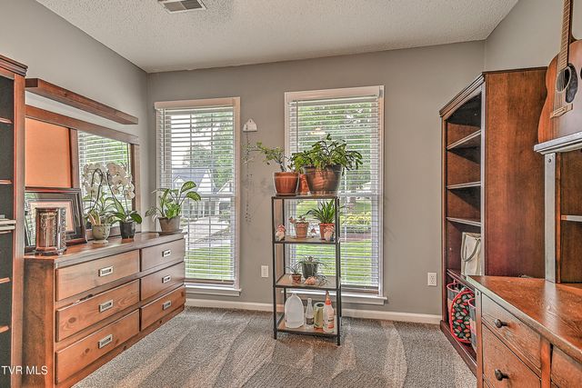 766 Moccasin Hills Drive, Gate City, VA 24251