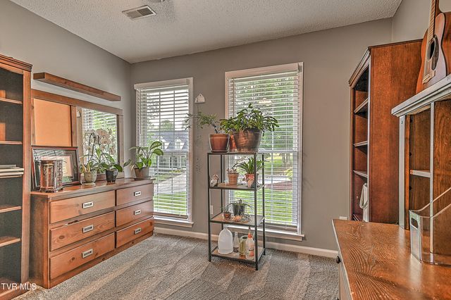 766 Moccasin Hills Drive, Gate City, VA 24251