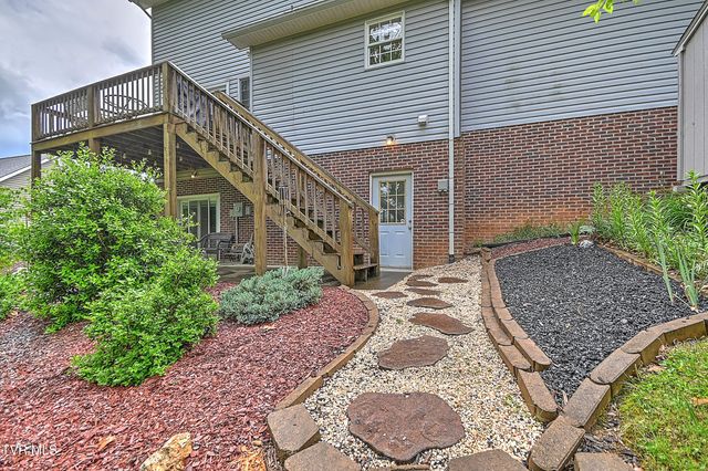 766 Moccasin Hills Drive, Gate City, VA 24251