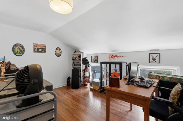 165 FRONT ST, Conshohocken, PA 19428