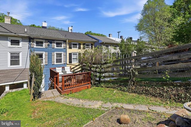 165 FRONT ST, Conshohocken, PA 19428