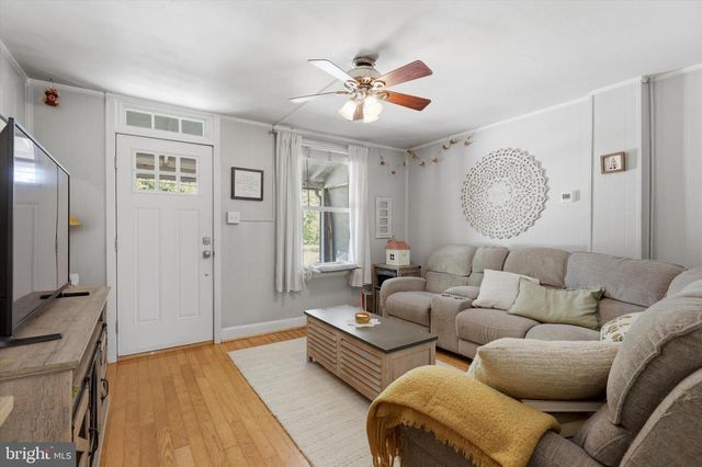 165 FRONT ST, Conshohocken, PA 19428