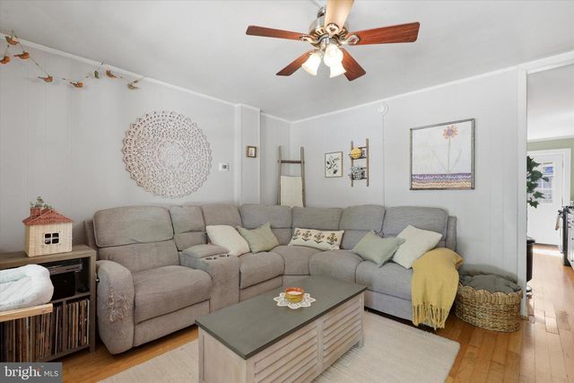 165 FRONT ST, Conshohocken, PA 19428