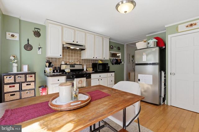 165 FRONT ST, Conshohocken, PA 19428