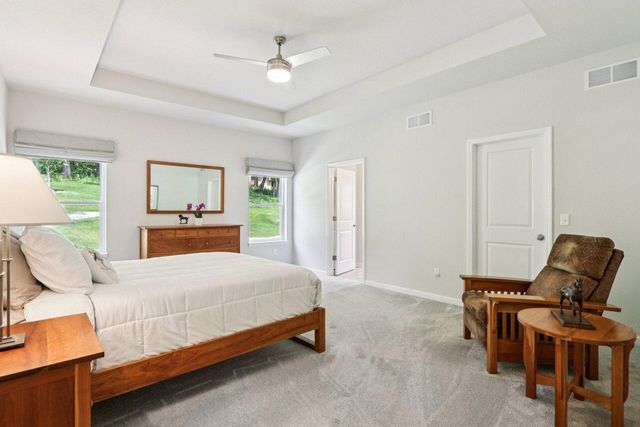 W225N7642 Woodland Creek DRIVE, Sussex, WI 53089