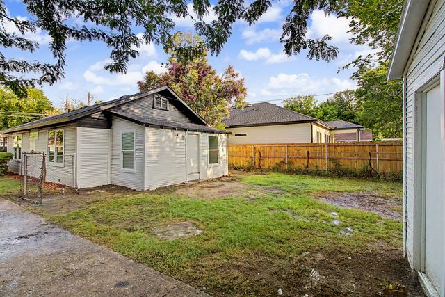 2643 Marburg Street, Dallas, TX 75215