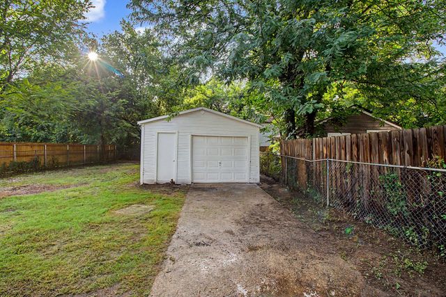 2643 Marburg Street, Dallas, TX 75215