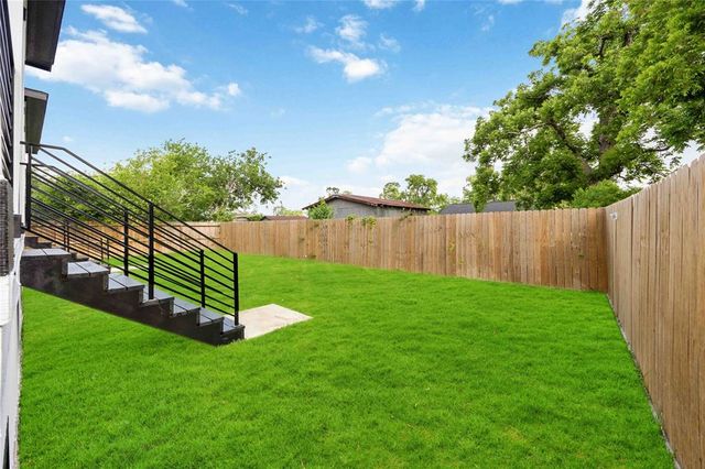 3319 Coal Street, Houston, TX 77026
