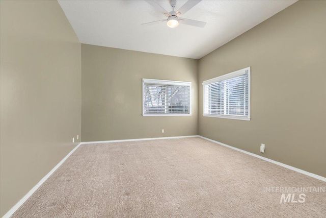 2186 Santa Clara Dr, Meridian, ID 83642