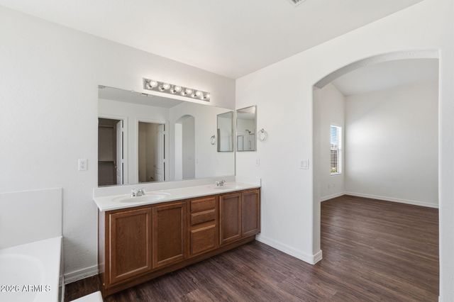 25056 W ILLINI Street, Buckeye, AZ 85326