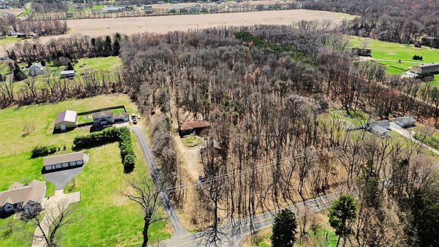 30637 Redfield Street, Niles, MI 49120