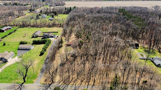 30637 Redfield Street, Niles, MI 49120