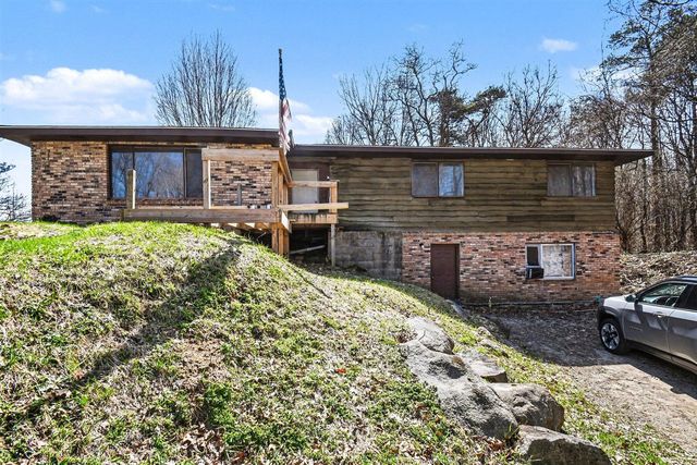 30637 Redfield Street, Niles, MI 49120