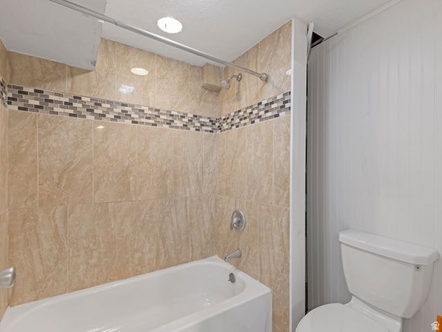 396 E 700 S, Centerville, UT 84014