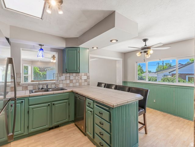 396 E 700 S, Centerville, UT 84014