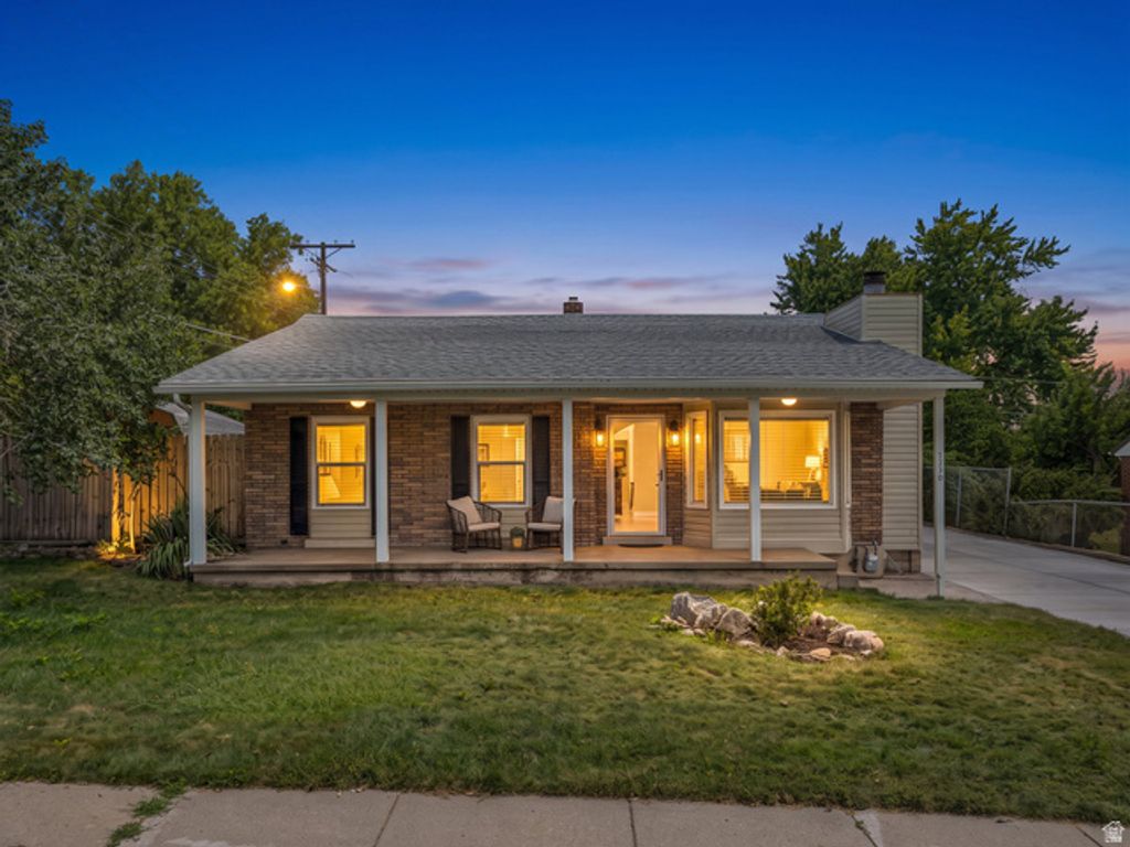 396 E 700 S, Centerville, UT 84014