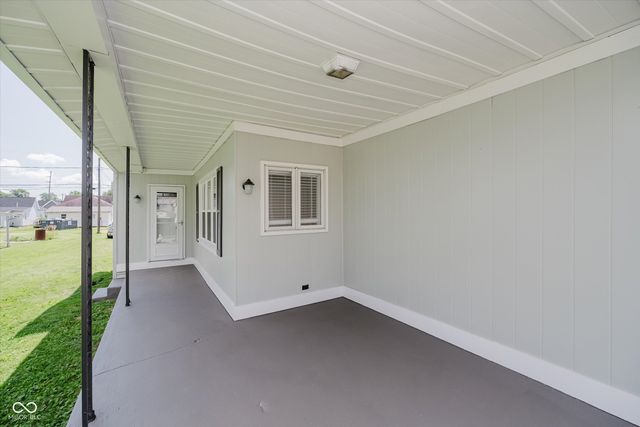 1411 S J Street, Elwood, IN 46036