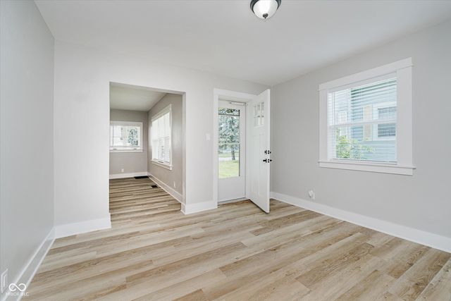 1411 S J Street, Elwood, IN 46036