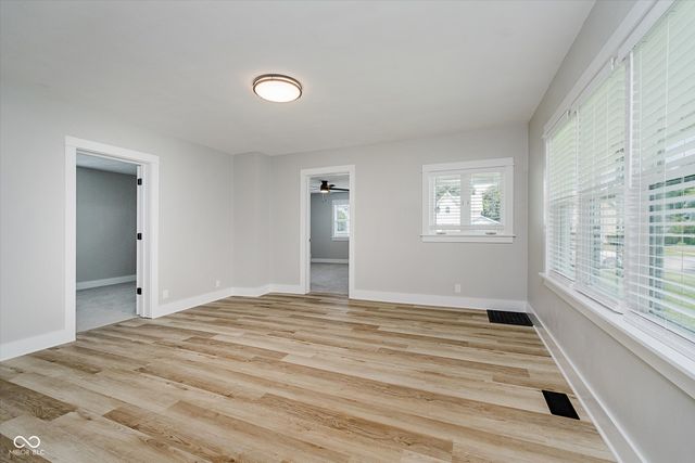 1411 S J Street, Elwood, IN 46036