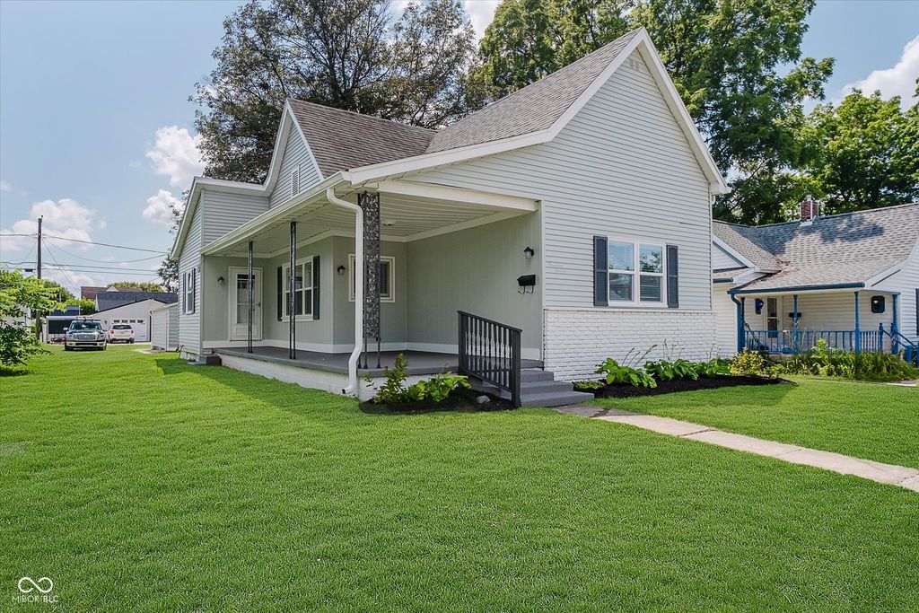 1411 S J Street, Elwood, IN 46036