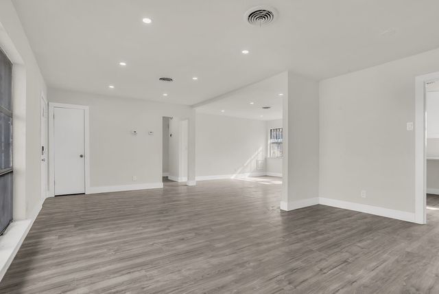 1246 Brookmere Drive, Dallas, TX 75216