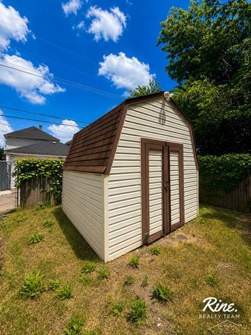 105 Maple Street, River Rouge, MI 48218