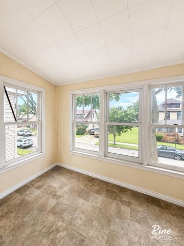 105 Maple Street, River Rouge, MI 48218