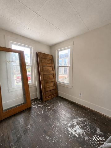 105 Maple Street, River Rouge, MI 48218