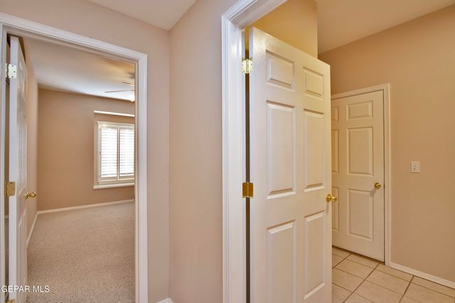 216 Desert Garden Drive, Santa Teresa, NM 88008