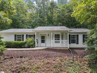 1349 E Lakeshore Drive, Landrum, SC 29356