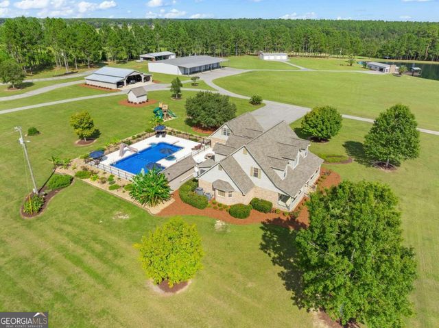 375 Dasher Street, Lyons, GA 30436
