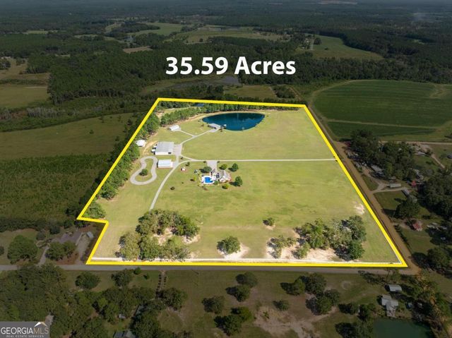375 Dasher Street, Lyons, GA 30436