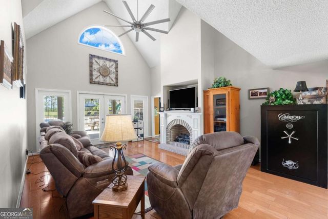 375 Dasher Street, Lyons, GA 30436