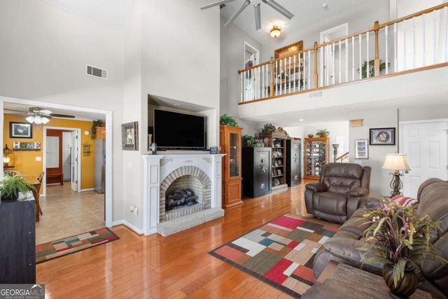 375 Dasher Street, Lyons, GA 30436