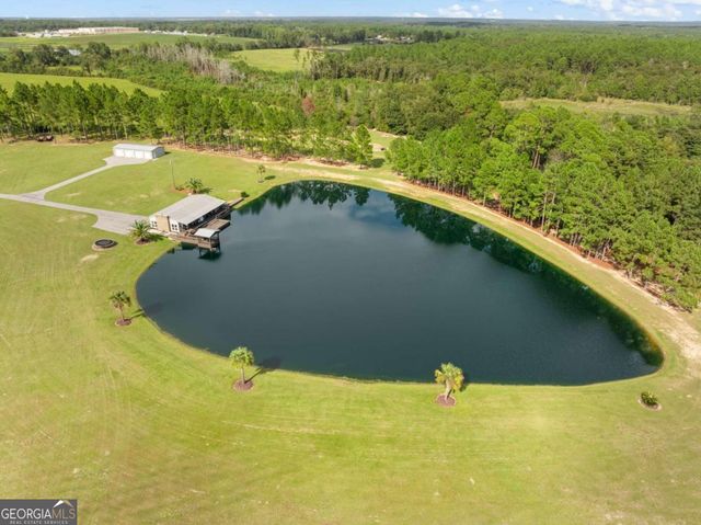 375 Dasher Street, Lyons, GA 30436
