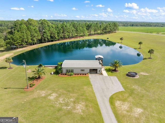 375 Dasher Street, Lyons, GA 30436