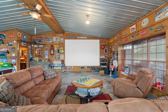 375 Dasher Street, Lyons, GA 30436