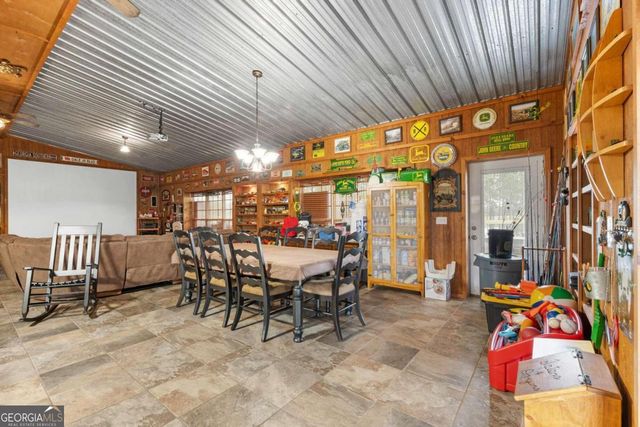 375 Dasher Street, Lyons, GA 30436