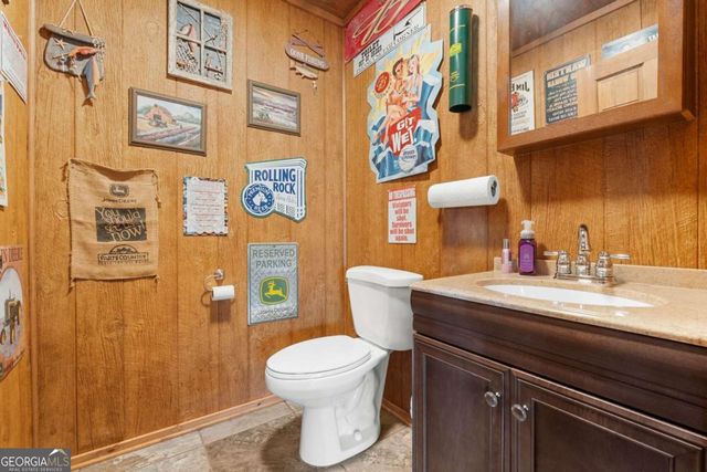 375 Dasher Street, Lyons, GA 30436