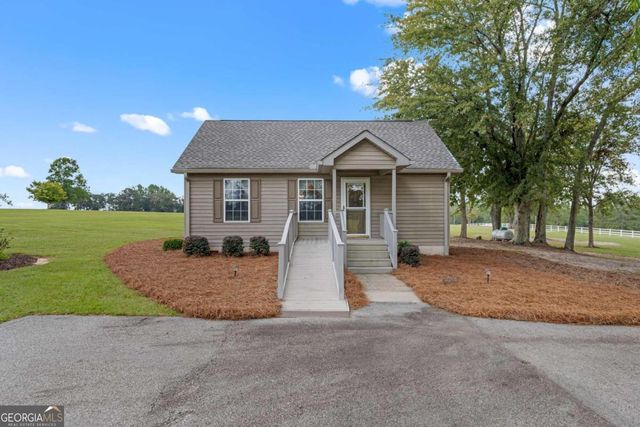 375 Dasher Street, Lyons, GA 30436