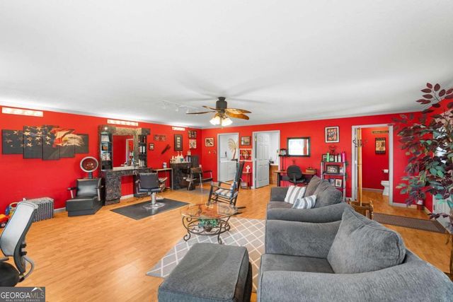 375 Dasher Street, Lyons, GA 30436