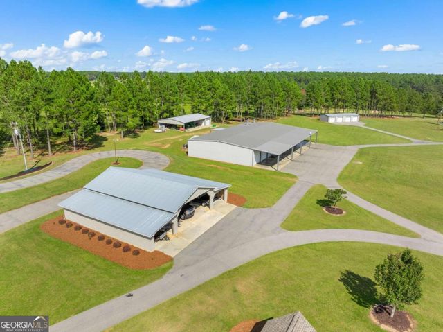 375 Dasher Street, Lyons, GA 30436