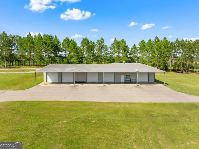 375 Dasher Street, Lyons, GA 30436